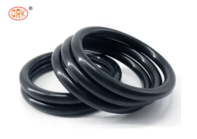 Khả năng chịu nhiệt màu đen Vòng IIR O Vòng đệm cao su Butyl cho băng tải